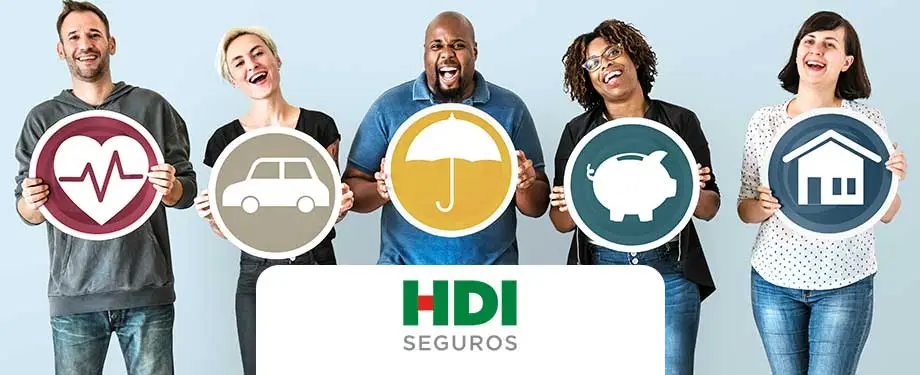 De quem é a seguradora HDI? Na imagem, pessoas felizes em alusão à segurança que a proteção da HDI pode promover
