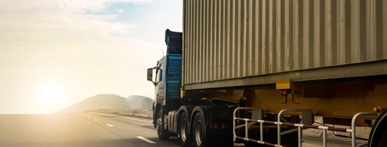 seguro de carga para transportadora: conheça
